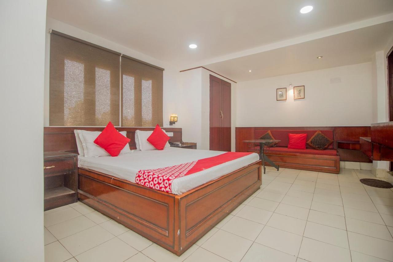 Oyo The Mapple Hotel Siliguri Ngoại thất bức ảnh